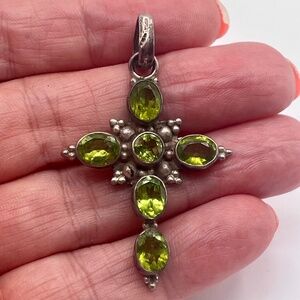 Beautiful Vintage Silver Color Cross w/Peridot Color Stones